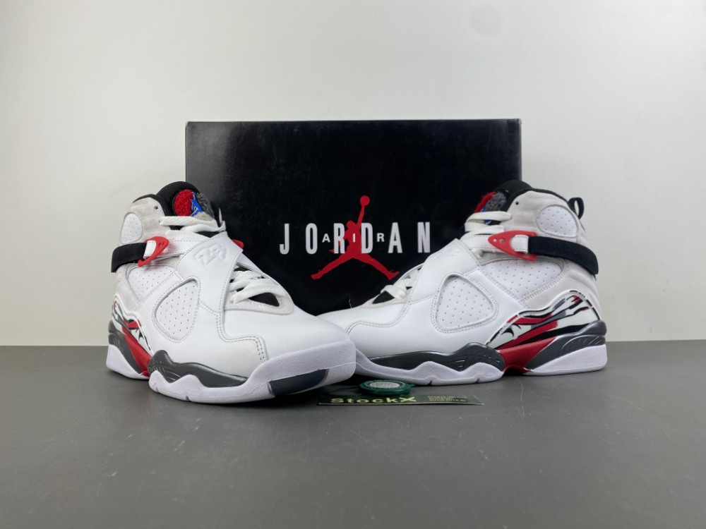 Jordan 8 Retro Bugs Bunny (2025) Men