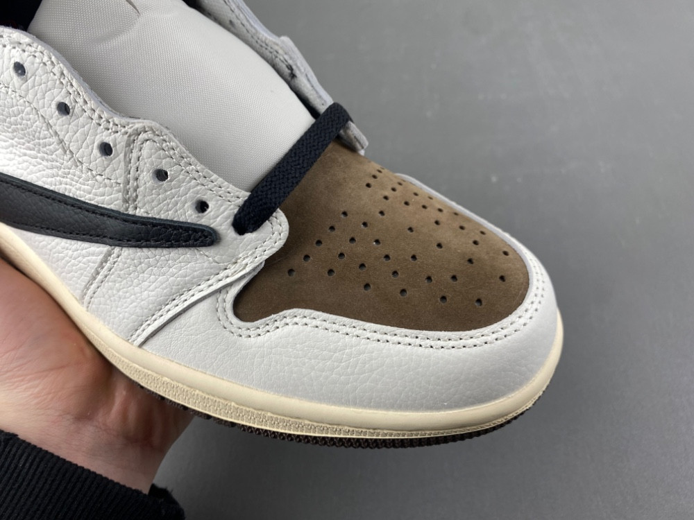 Air Jordan 1 Retro High Travis Scott CD4487-001