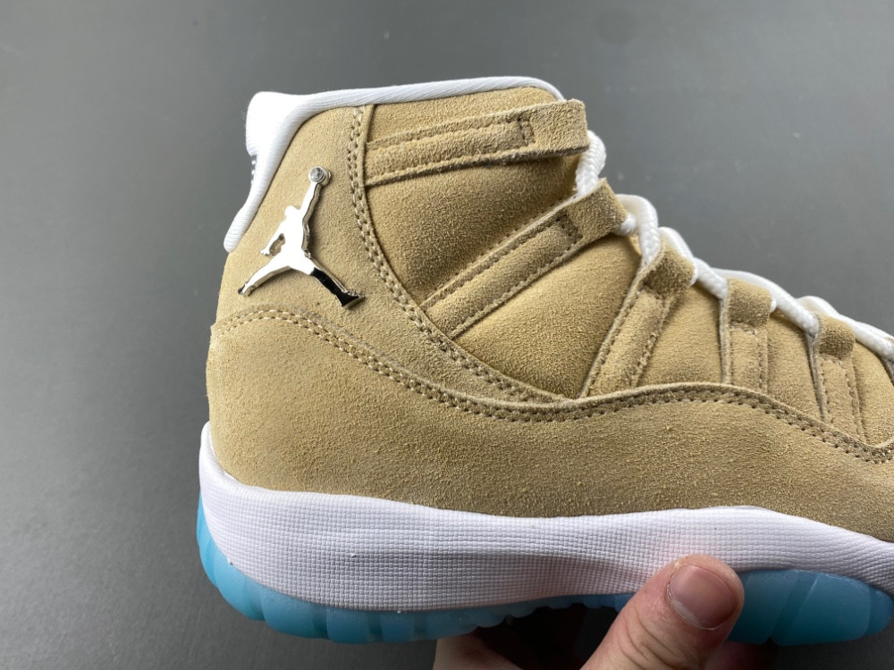Air Jordan 11 Retro H-Town IO8960 707