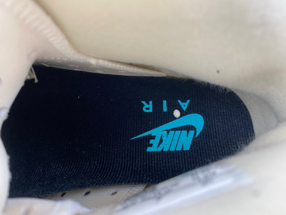 Air Jordan 6 Retro x A Ma Maniere 