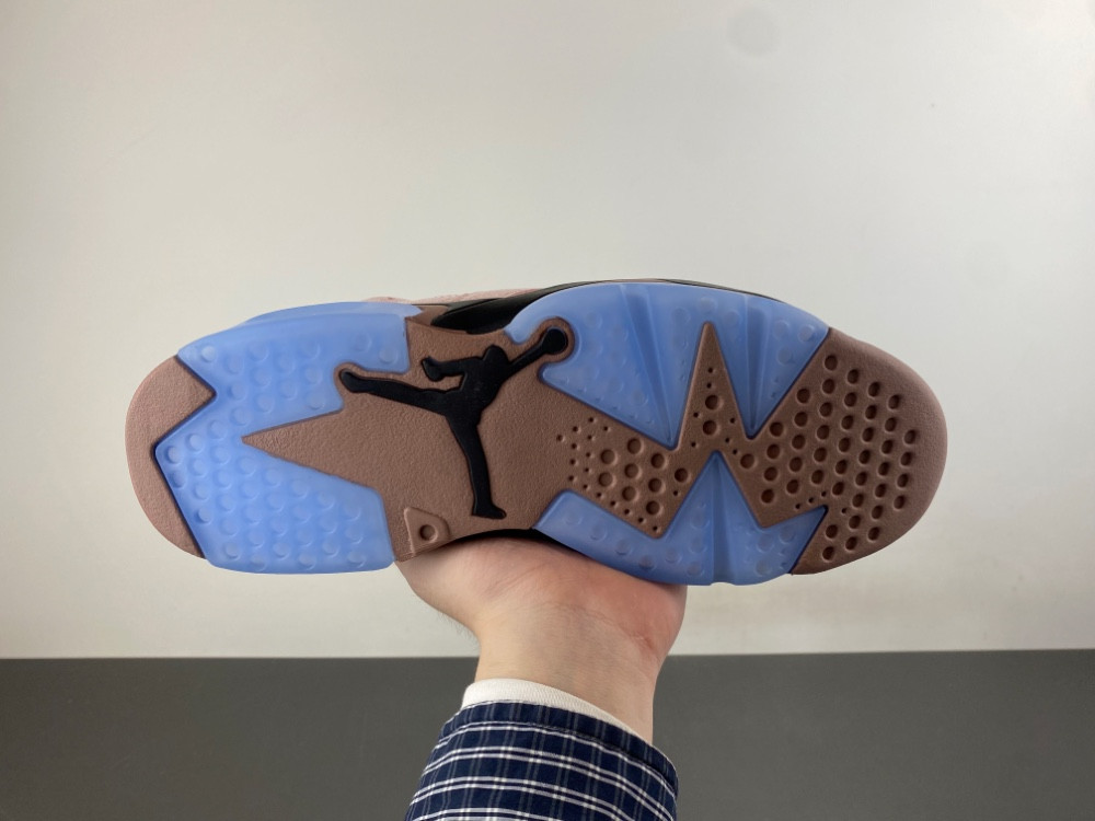 Air Jordan 6 Retro x A Ma Maniere 