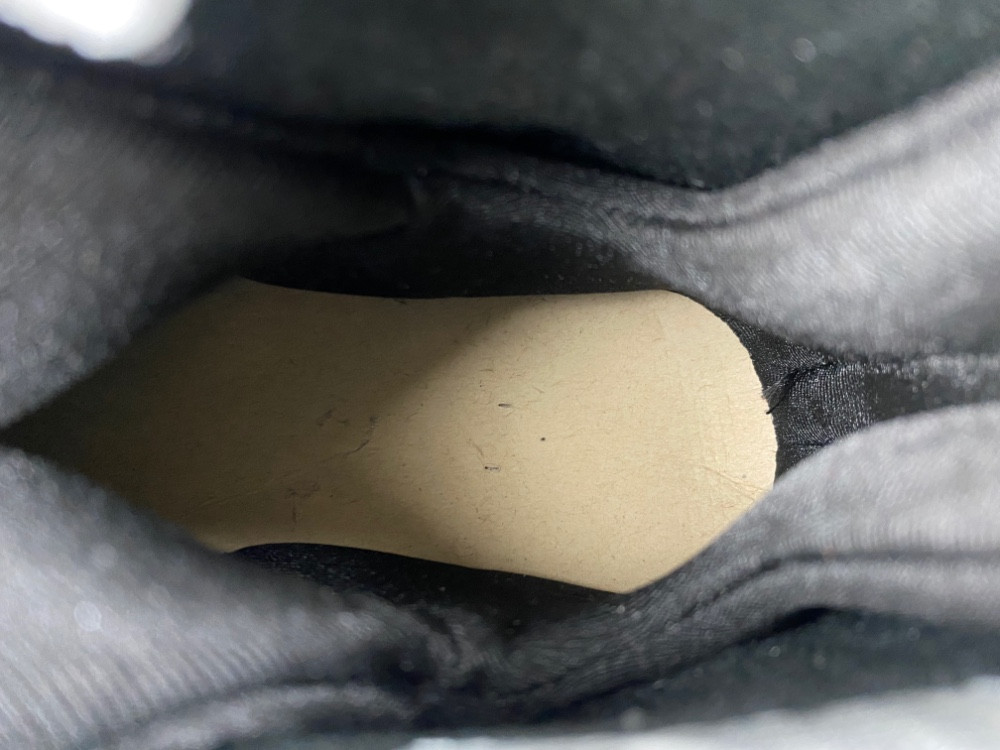 Jordan 8 Retro Bugs Bunny (2025) Men