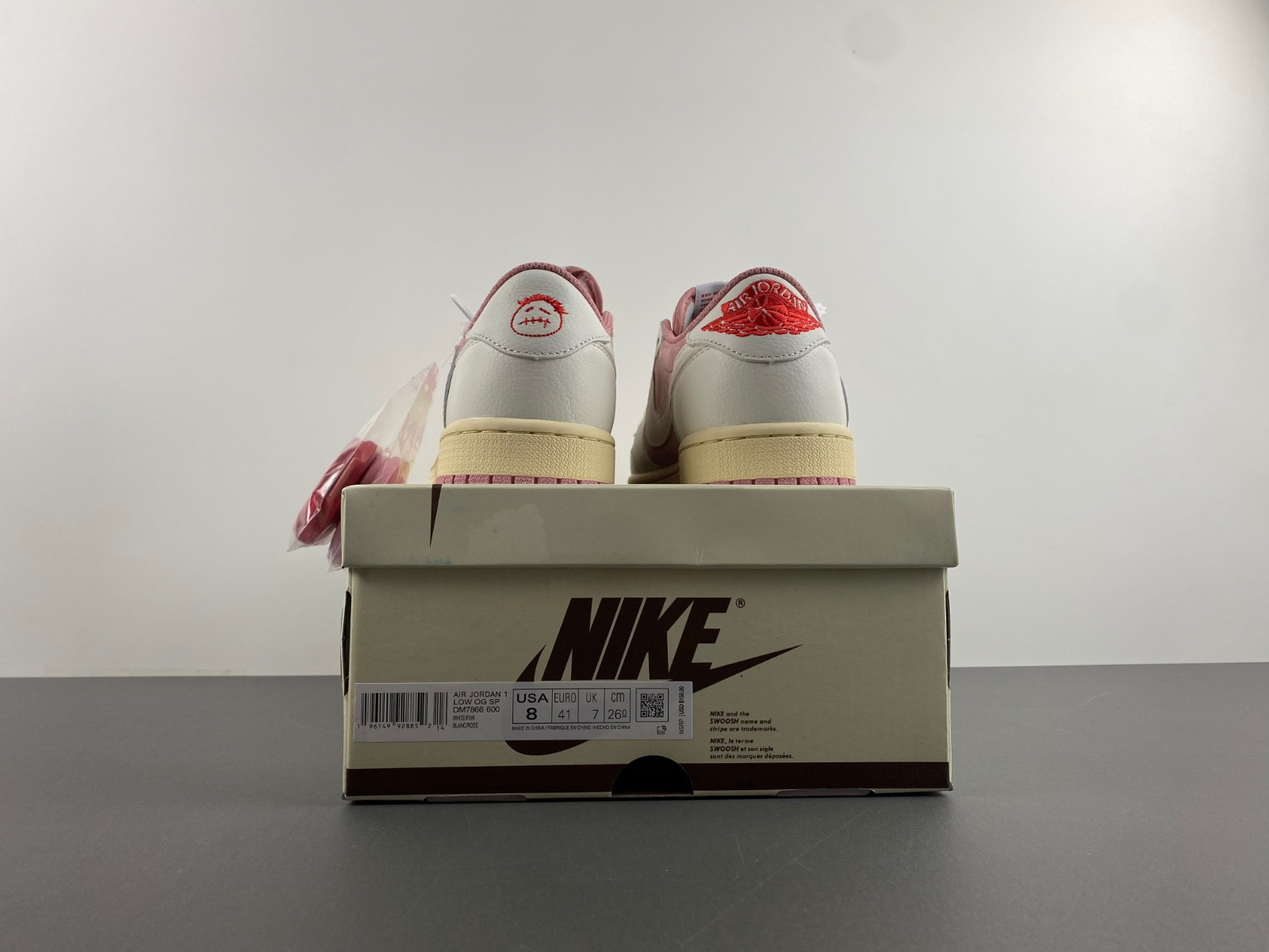 Travis Scott x Air Jordan 1 Low OG DM7866-600