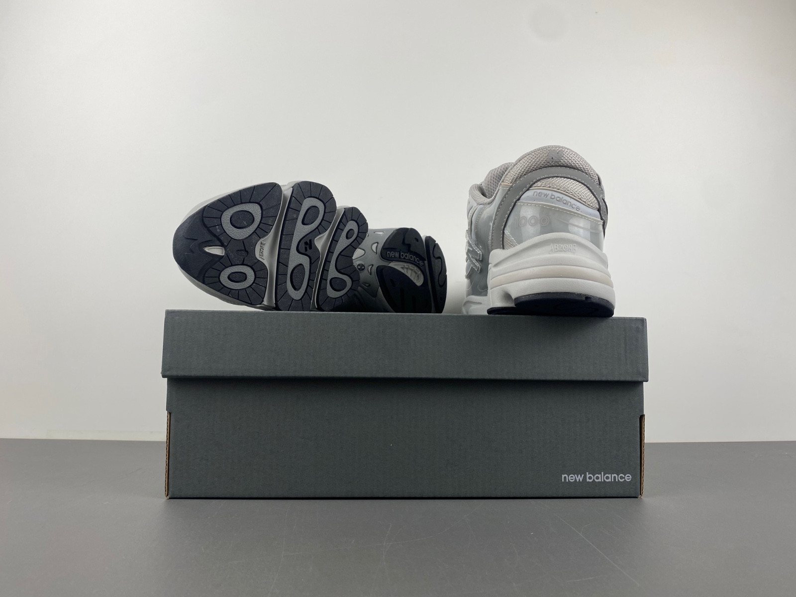 new Ba1an*e 1000 aime leon dore grey men