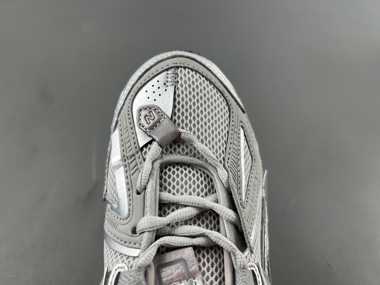 new Ba1an*e 1906a concrete silver metallic m1906ag