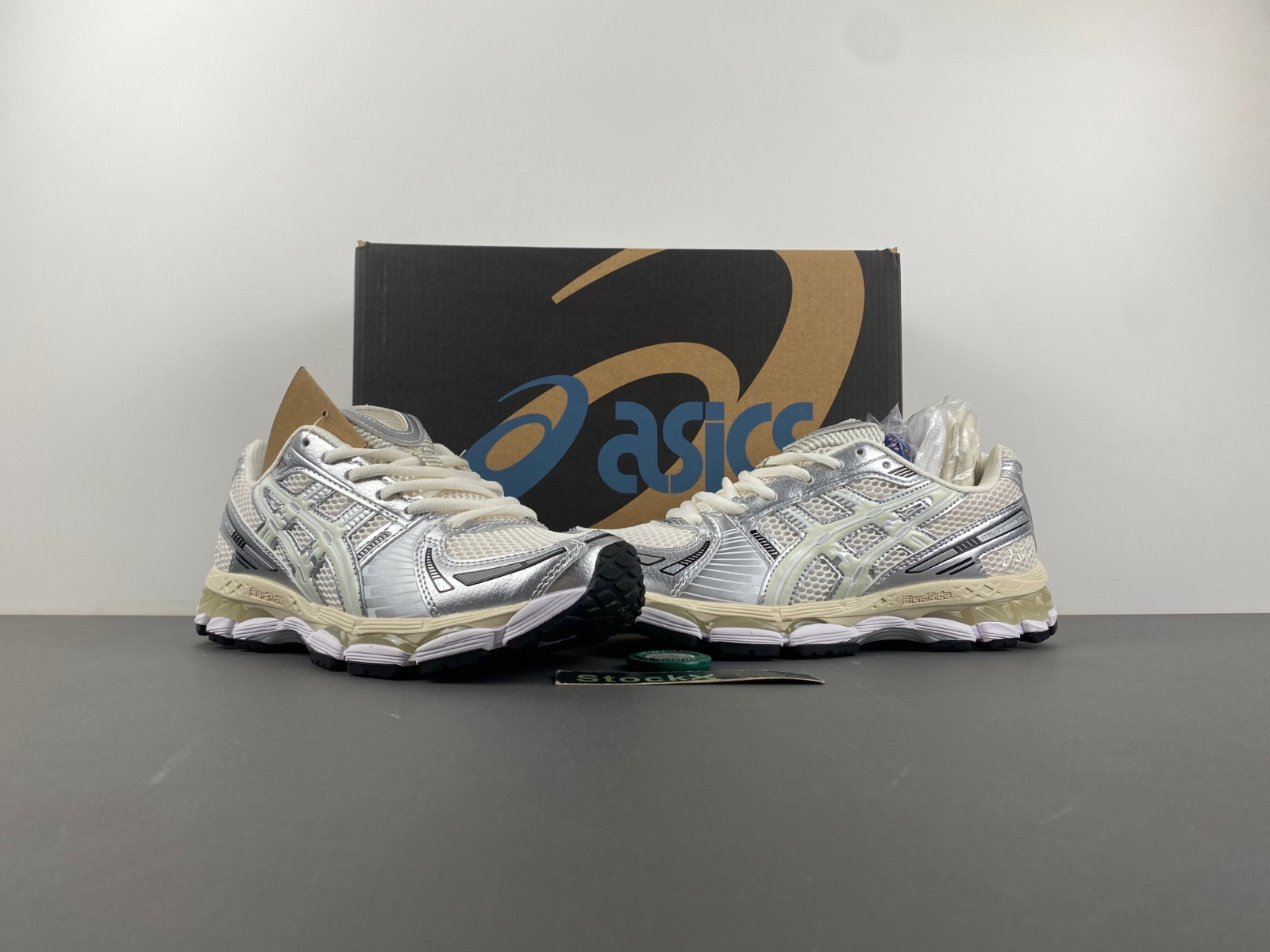 As1cs gel-kayano 12.1ronnie fieg cream pure aqua 1203a555-100