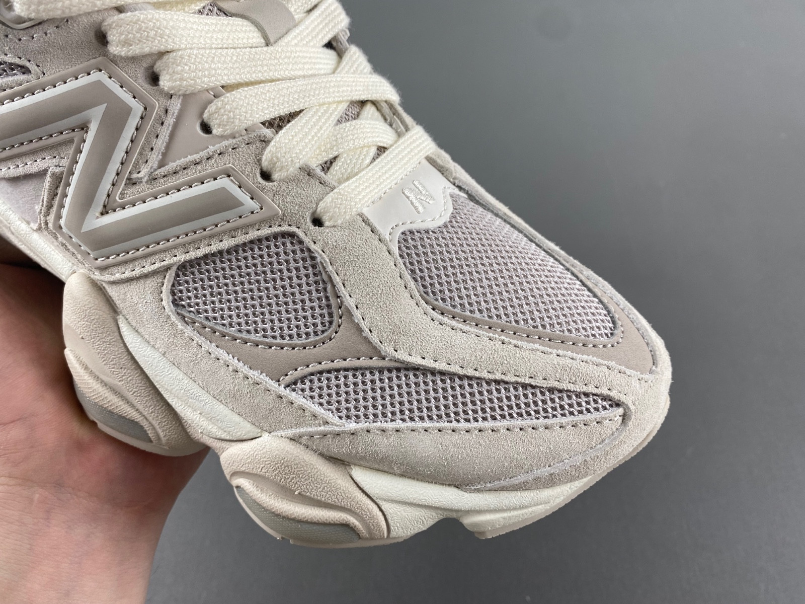 new Ba1an*e 9060 beige men