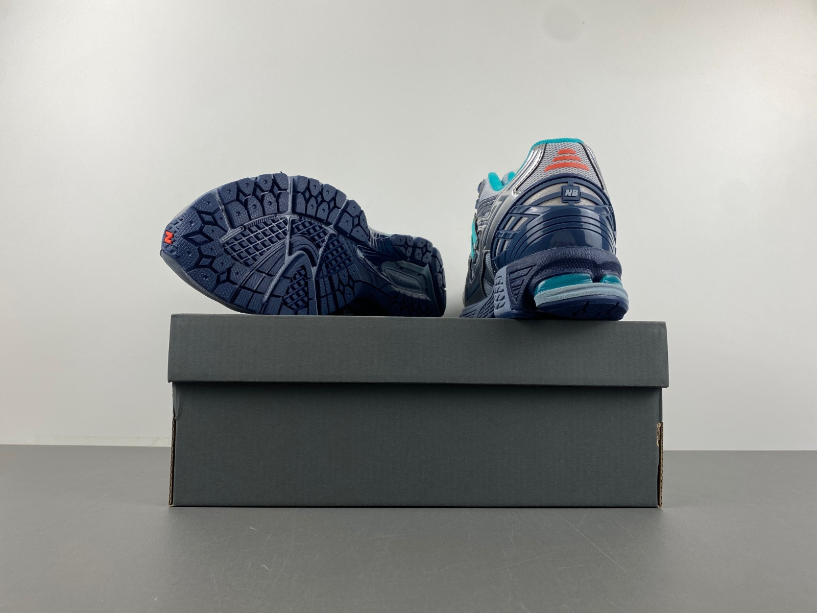 new Ba1an*e 1906u willful bias the whitaker group grey m1906nk1