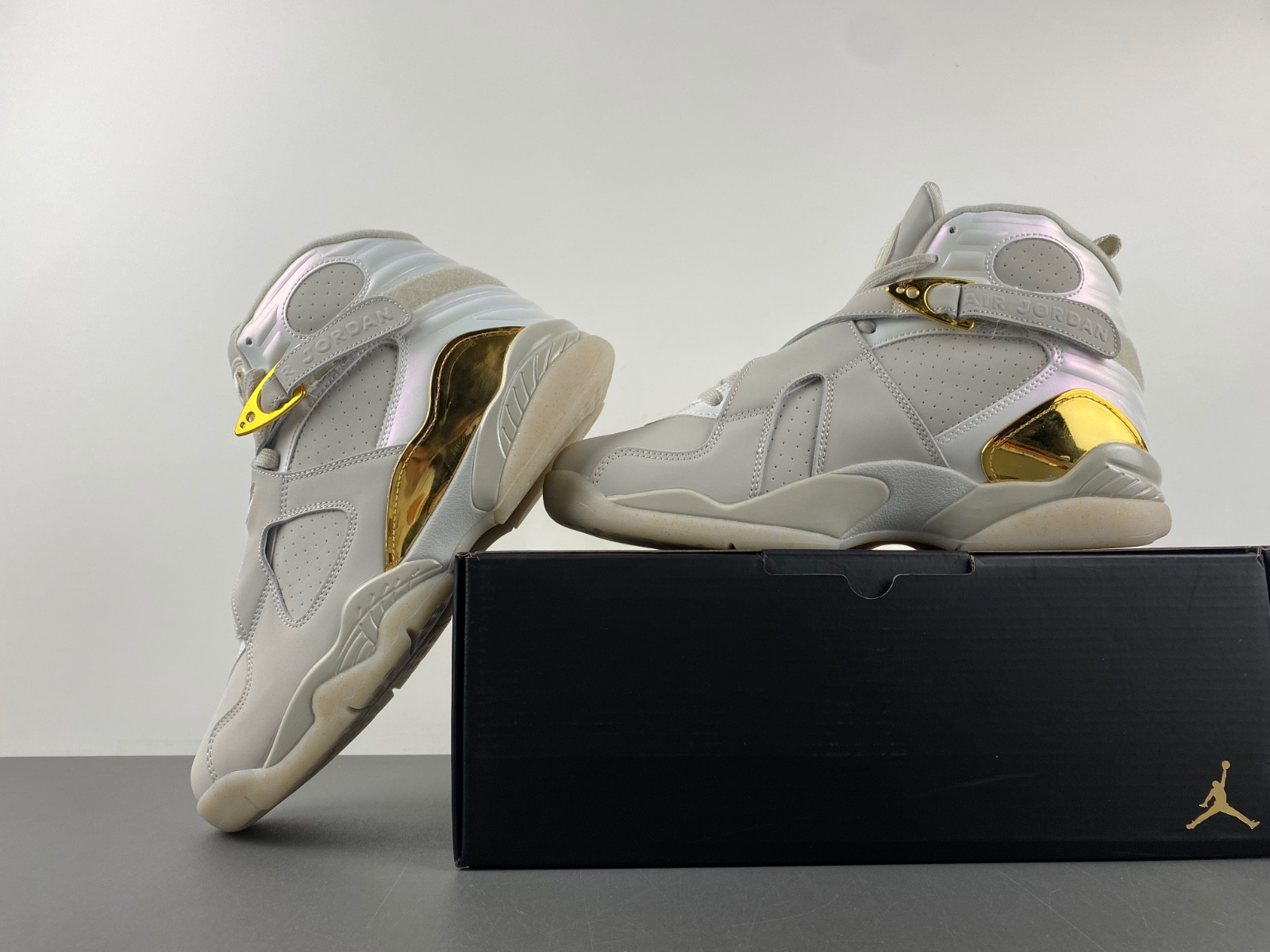 Jordan 8 Retro Champagne Men