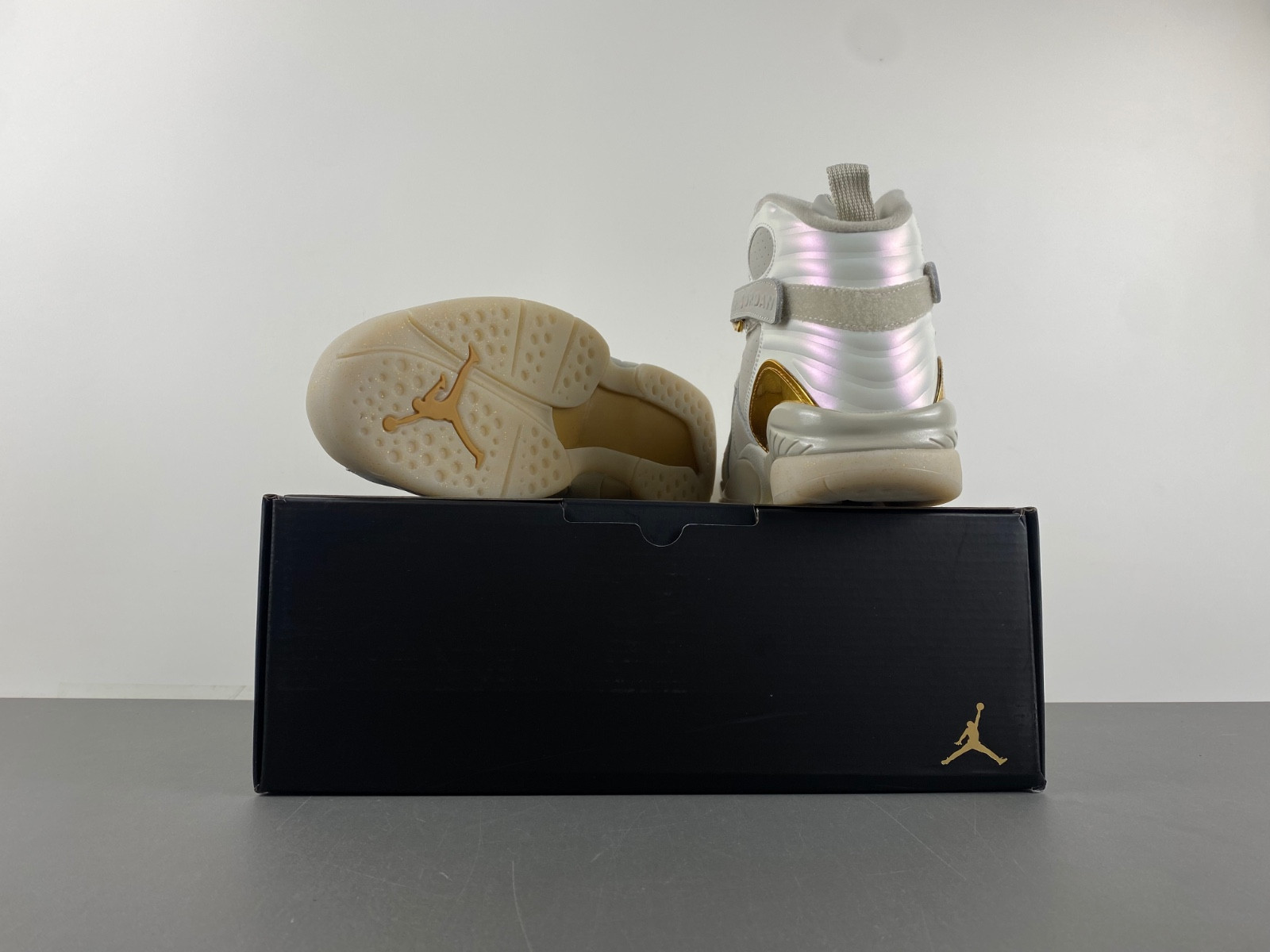 Jordan 8 Retro Champagne Men