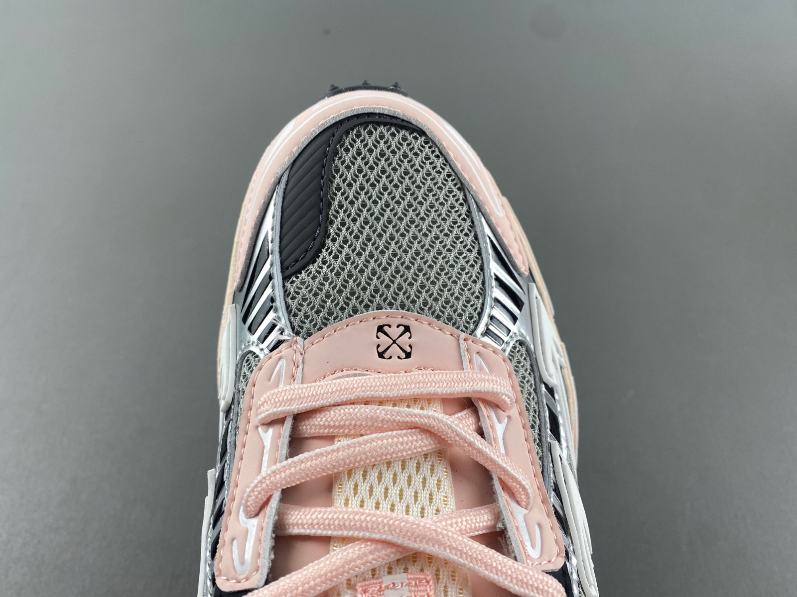 OWT 19FW Be right back SNEAKERS