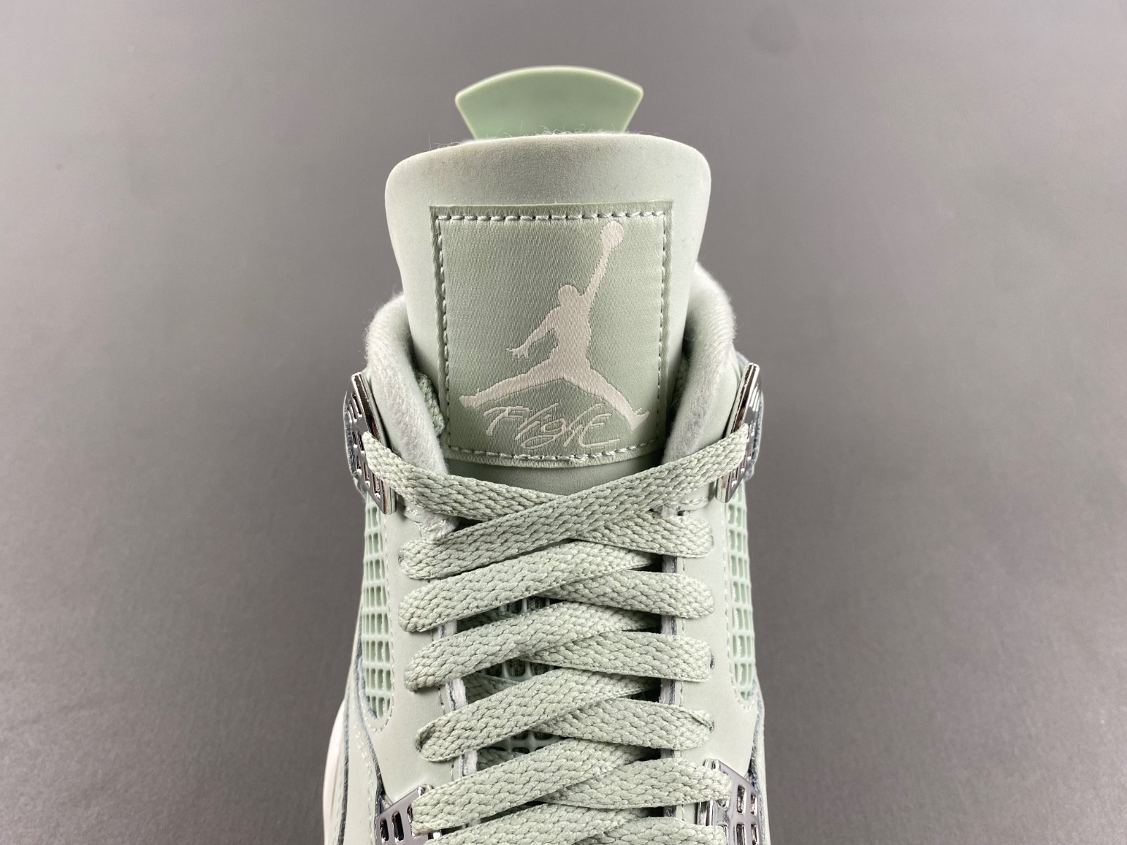 Air Jordan 4 WMNS "Seafoam" HV0823-003