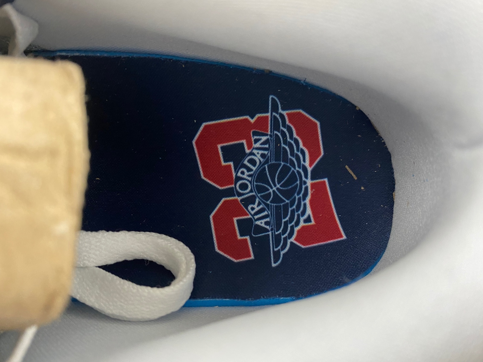 Jordan 1 Low SE Football Grey White Gym Red Midnight FZ8778-044