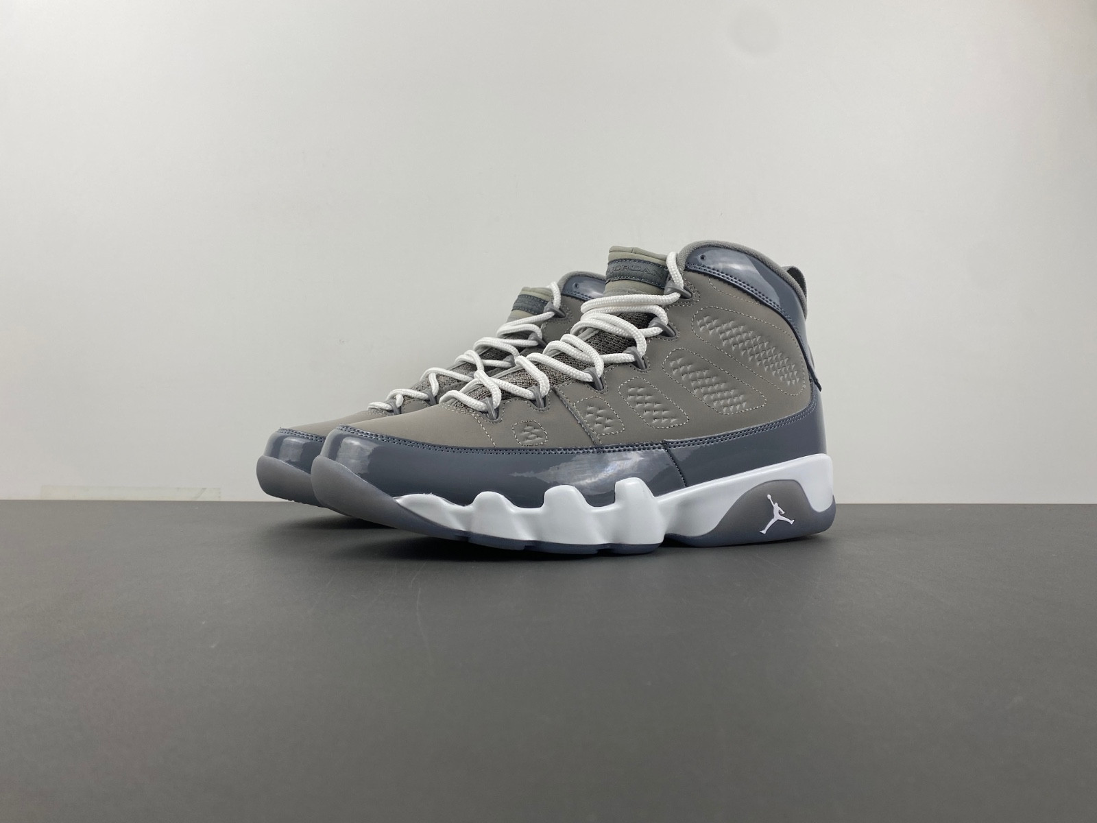Jordan 9 Retro Cool Grey (2025) Men''s - HV4794-011