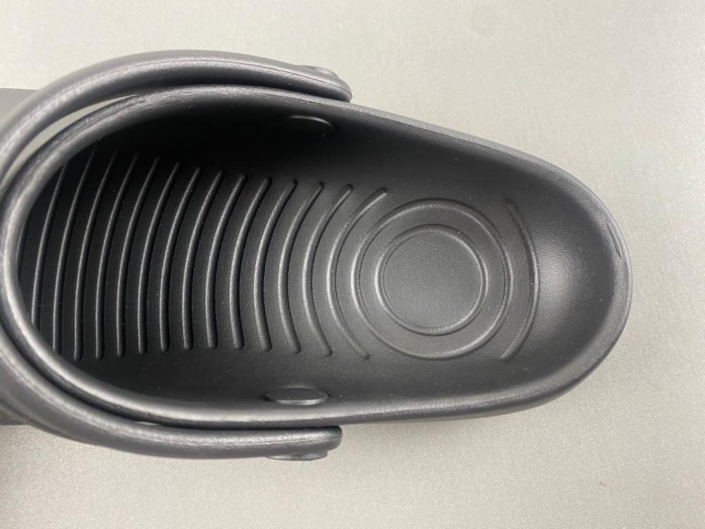 Ba1en*iaga sunday mule in black