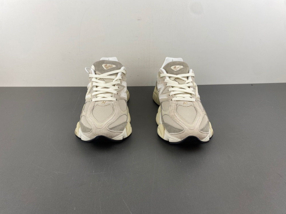 new Ba1an*e 9060 oatmeal men