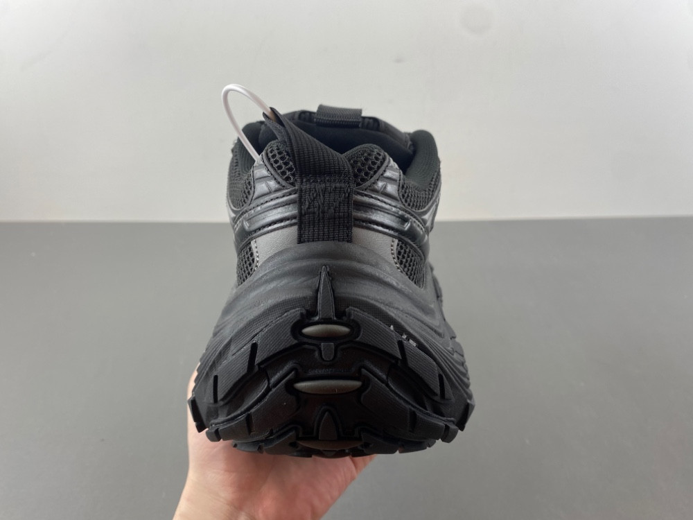Ba1en*iaga 10xl sneaker in black mesh