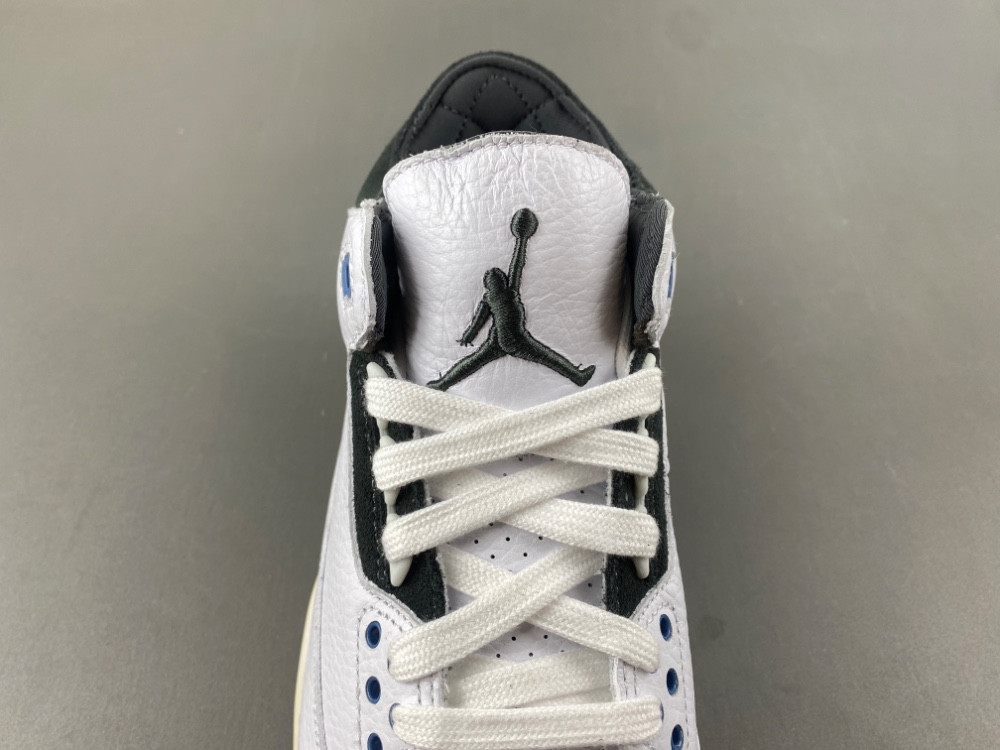 Maniére Jordan 3 Diffused Blue HV8571-100