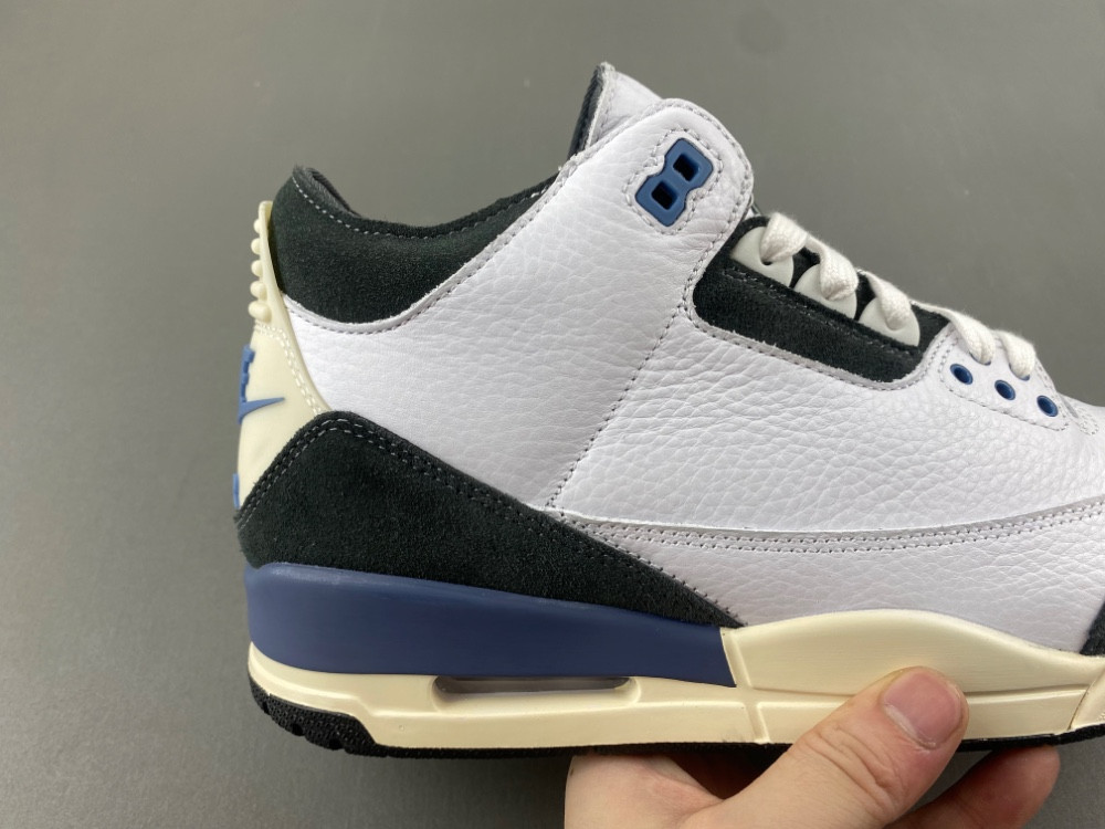 Maniére Jordan 3 Diffused Blue HV8571-100
