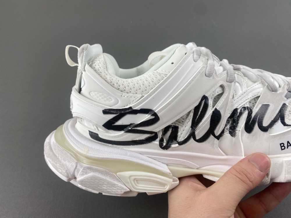 Ba1en*iaga 3rd track sneakers