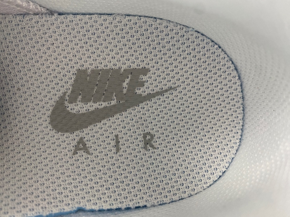 Nike Air Max 95 Essential White Grey Fog CT1268-100