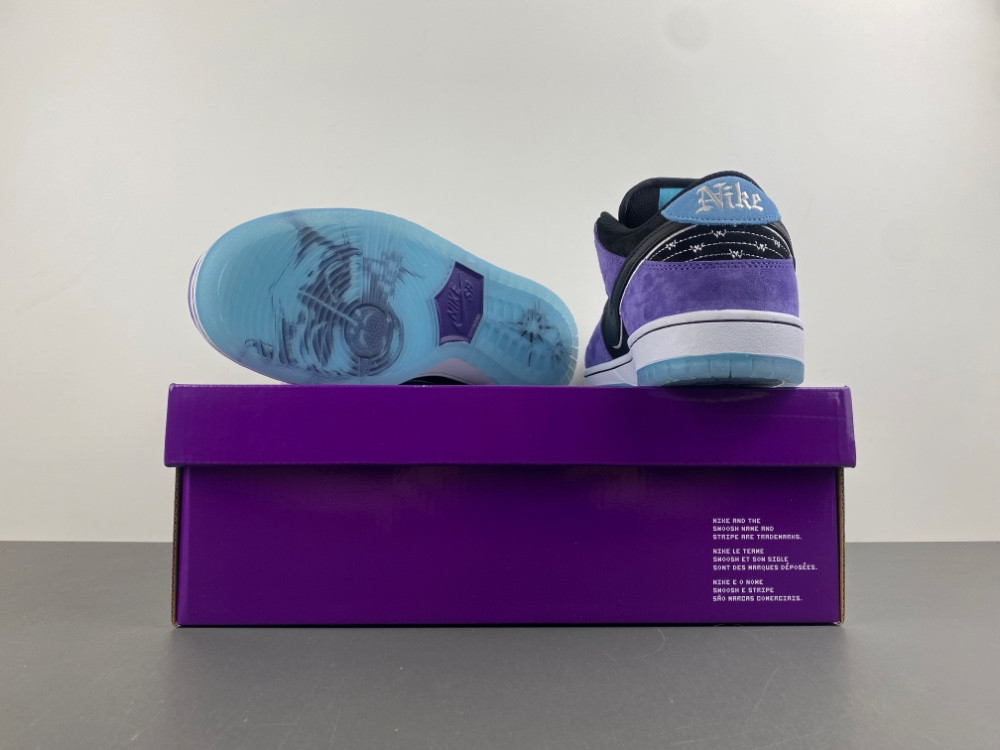 Nike SB Dunk Low Hayley Wilson Men