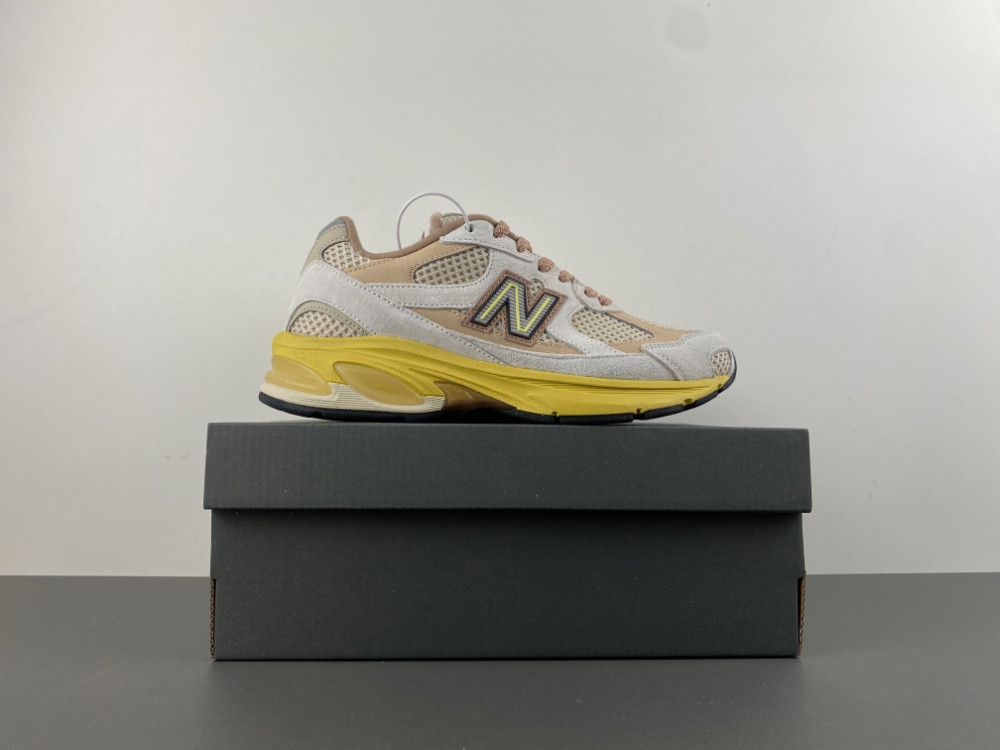 new Ba1an*e 2010 rose beige men