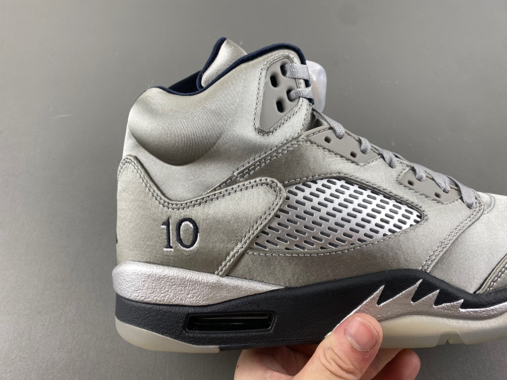 Jordan 5 Retro Wings (2025) (Women