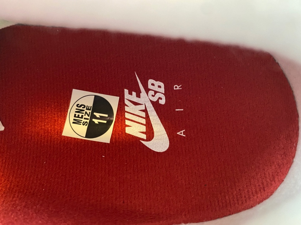 Jordan 4 Retro SB Varsity Red Men