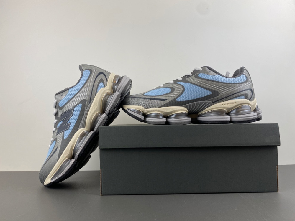 new Ba1an*e abzorb 2000 silver/blue u2000ba