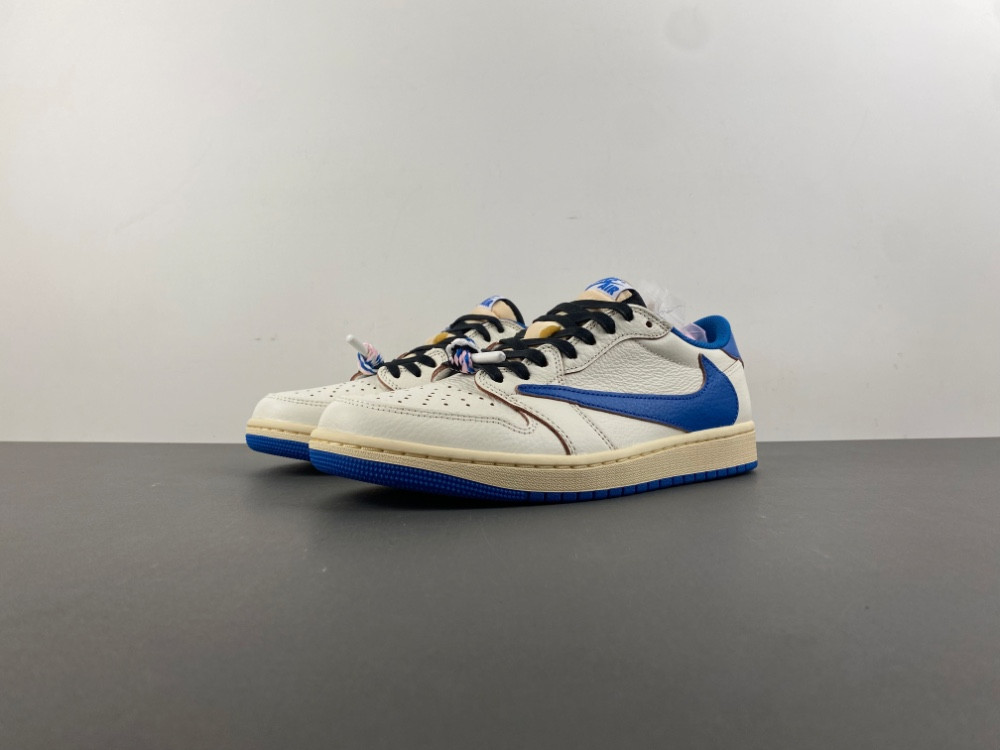 Travis Scott x Fragment x Air Jordan 1 Low OG DM7866-104