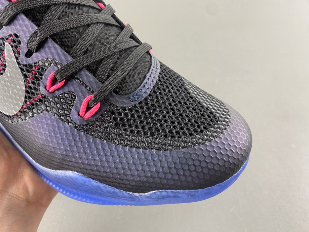 Nike Kobe 11 EM Low Invisibility Cloak Men