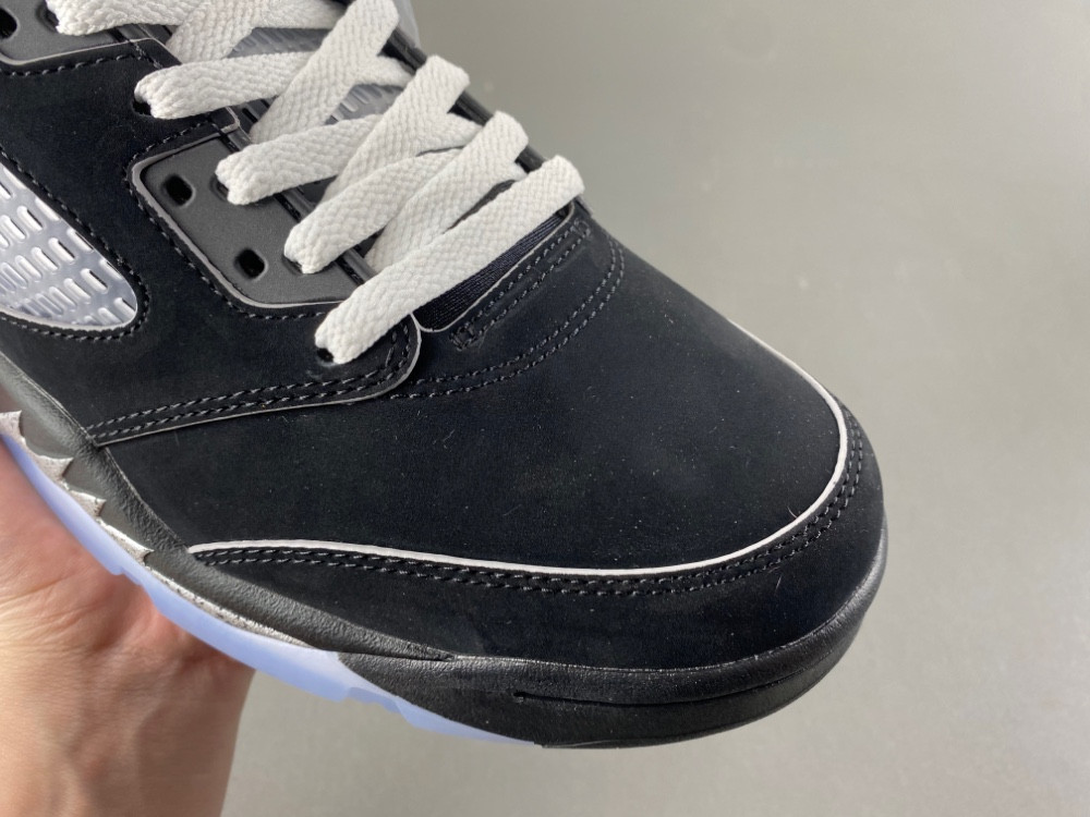 Jordan 5 Retro OG Black Metallic Reimagined HF3975-001