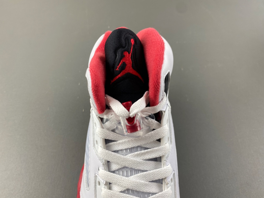 Jordan 5 Retro Fire Red Black Tongue (2025) - HQ7978-101