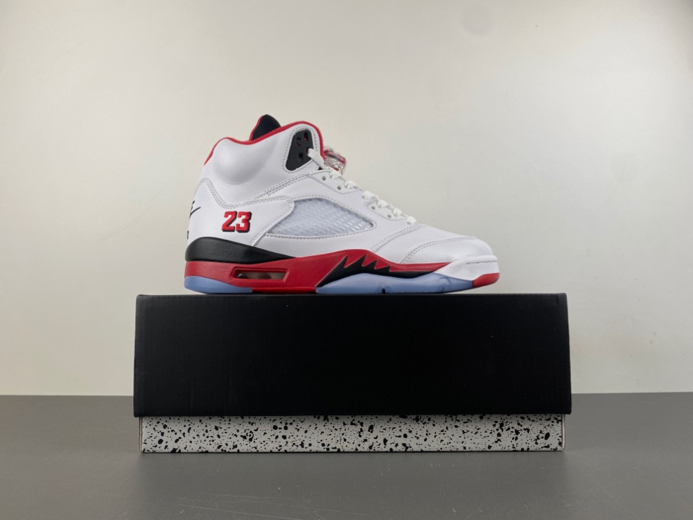 Jordan 5 Retro Fire Red Black Tongue (2025) - HQ7978-101