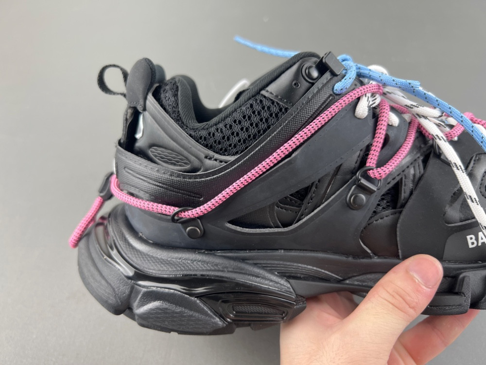 Ba1en*iaga track trail laces sneakers