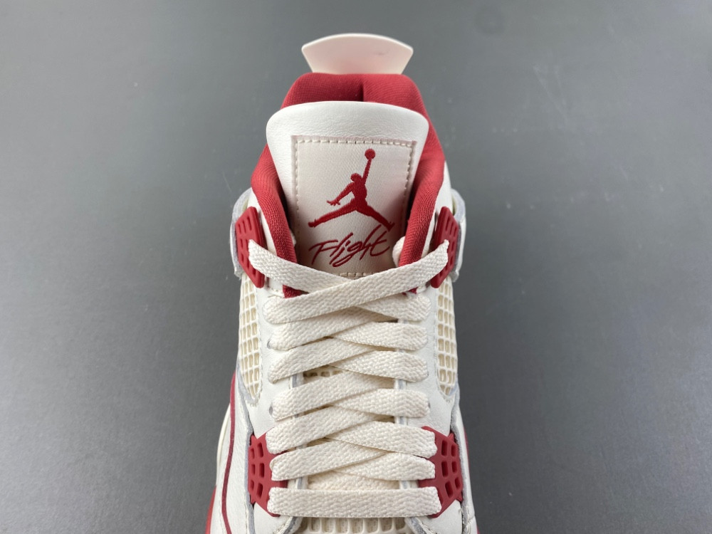 Air Jordan 4 Valentine