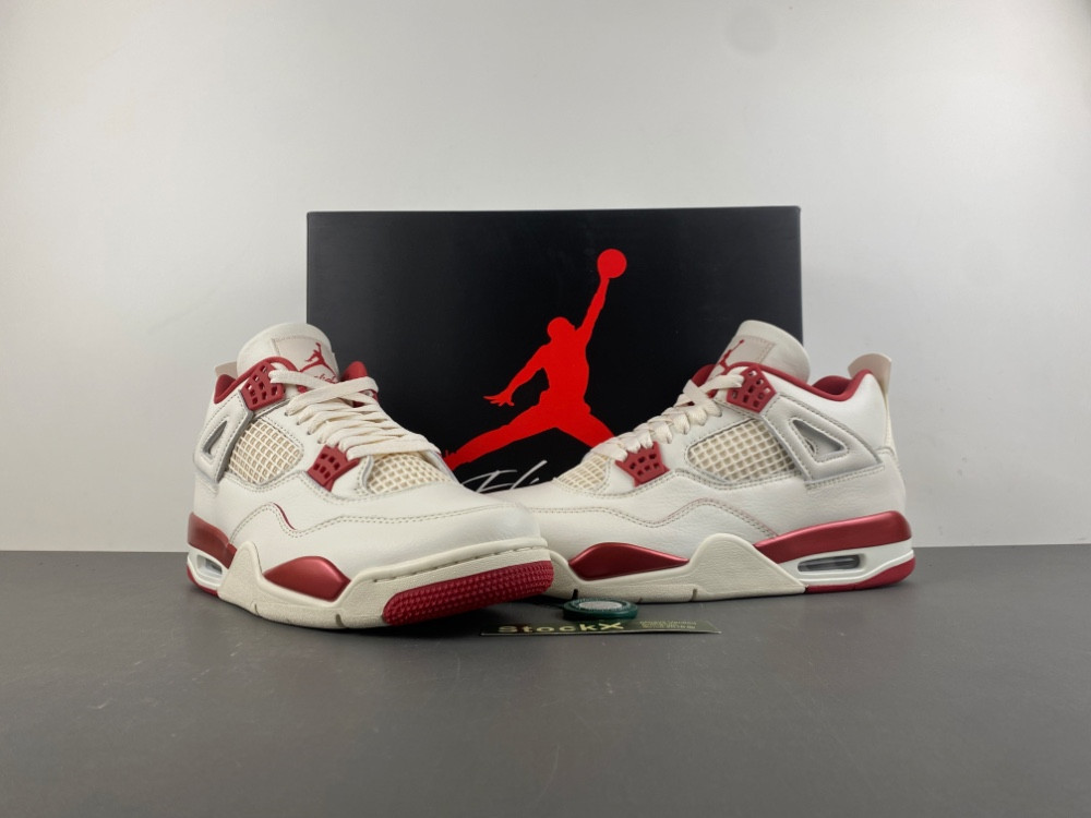 Air Jordan 4 Valentine