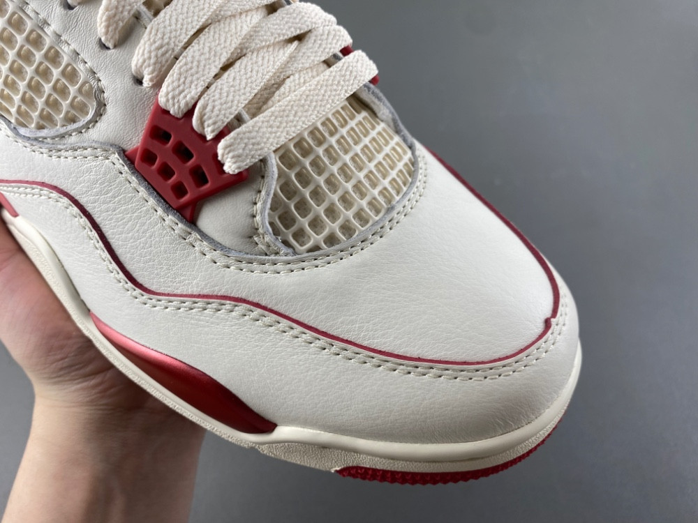 Air Jordan 4 Valentine