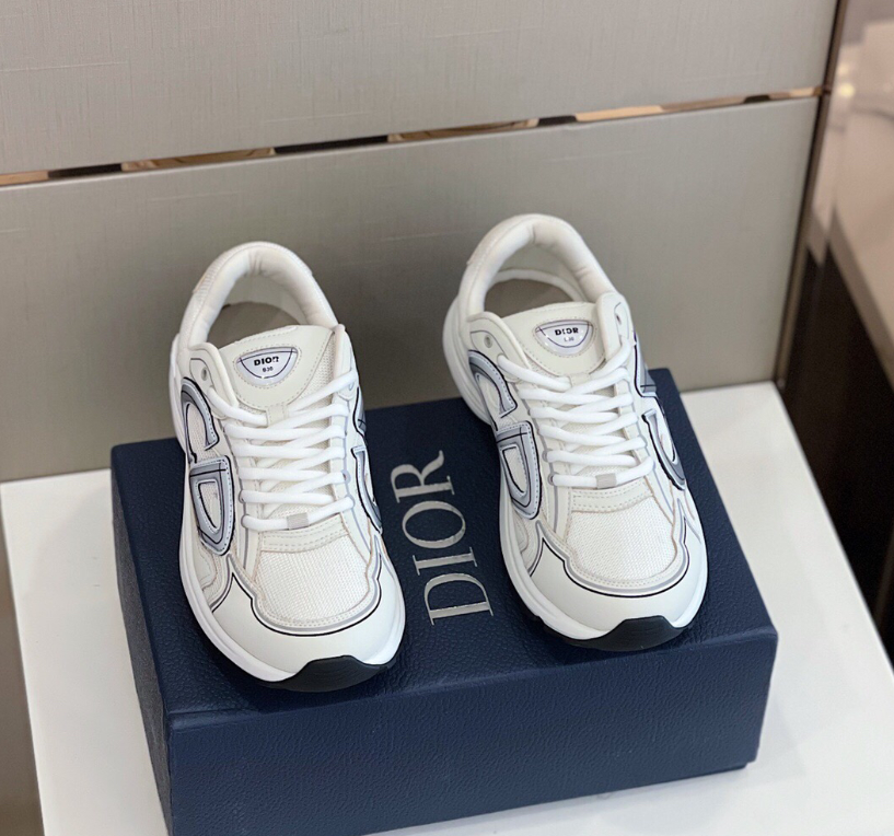 D10r b30 trainer sneaker