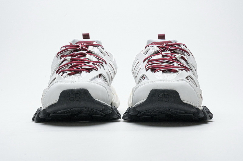 Ba1en*iaga track white with red line