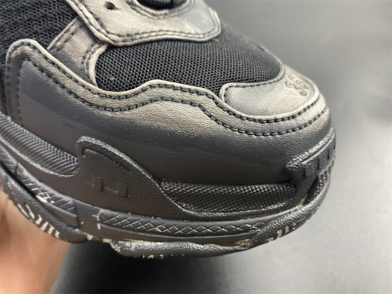 Ba1en*iaga triple s black sneaker