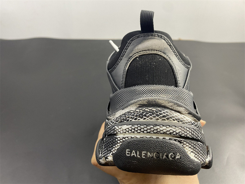 Ba1en*iaga triple s black sneaker