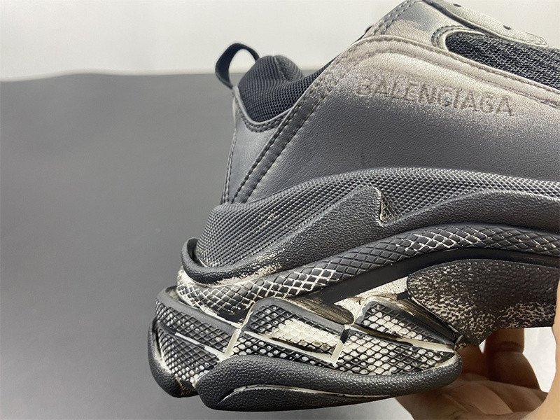 Ba1en*iaga triple s black sneaker