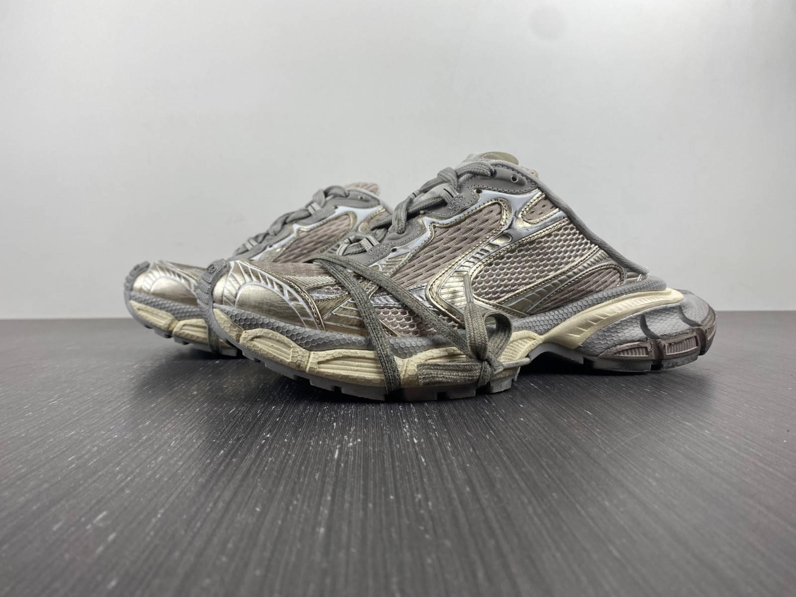 Ba1en*iaga men''s 3xl mule sneaker