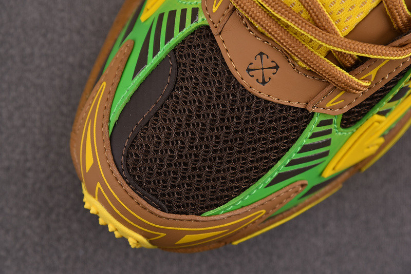 OWT Be Right Back Brown Yellow SNEAKERS