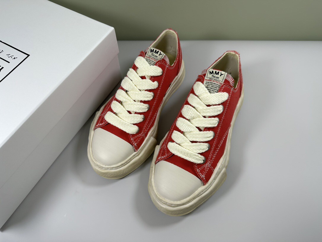 MMY Sneaker 0073
