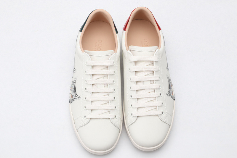Gvc*1 ace embroidered low-top sneaker white with cat