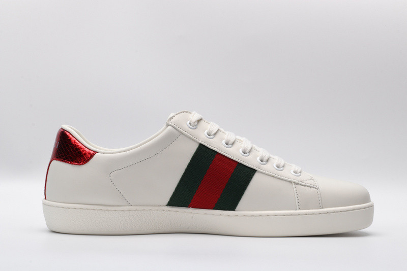 Gvc*1 ace embroidered low-top sneaker white with snake