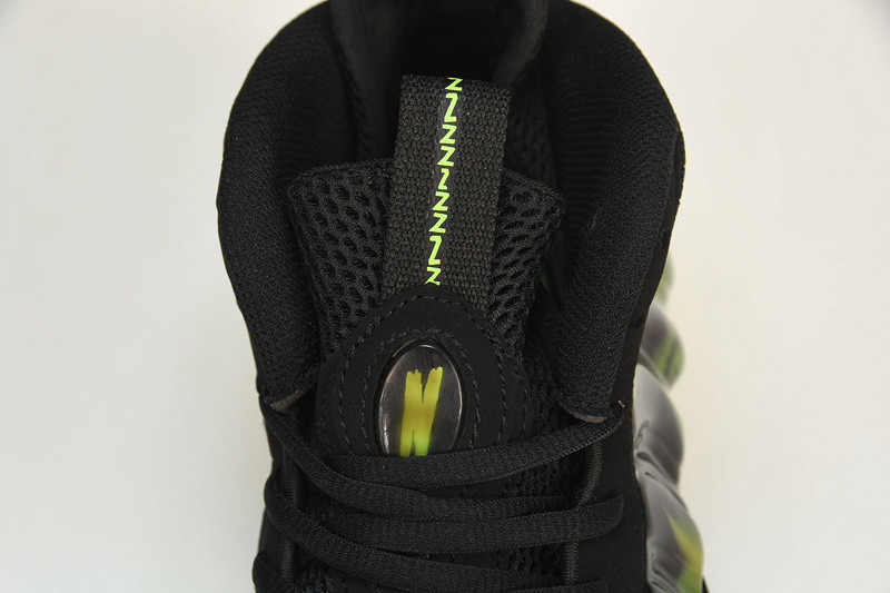 Nike Air Foamposite One ParaNorman Men